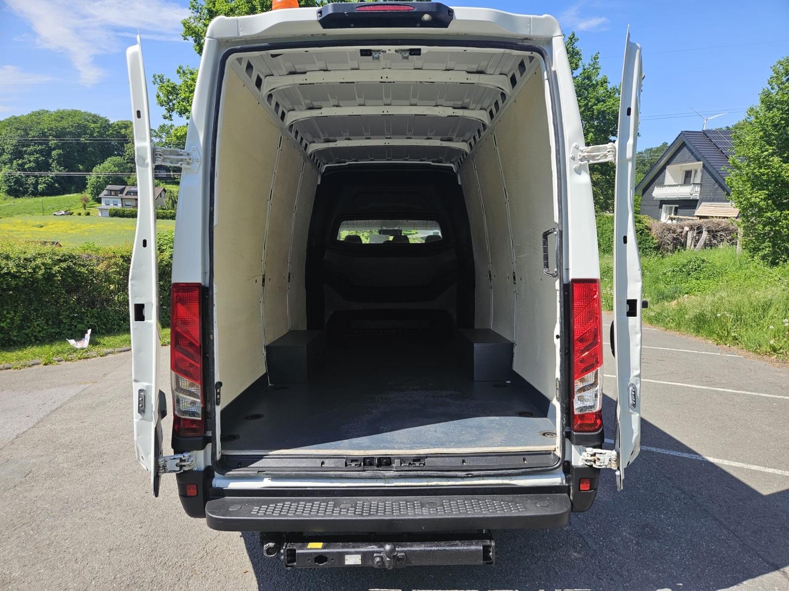 Iveco Daily Mixto Automatik AHK 3,5t LED Kamera Tempom