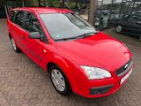Ford Focus Turnier 1.6 Trend - Ford Focus aus 2005: Turnier