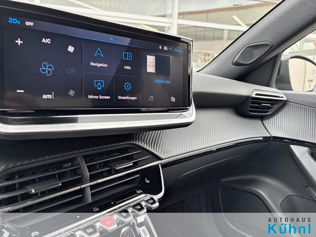 Peugeot 2008 Hybrid 145 Allure