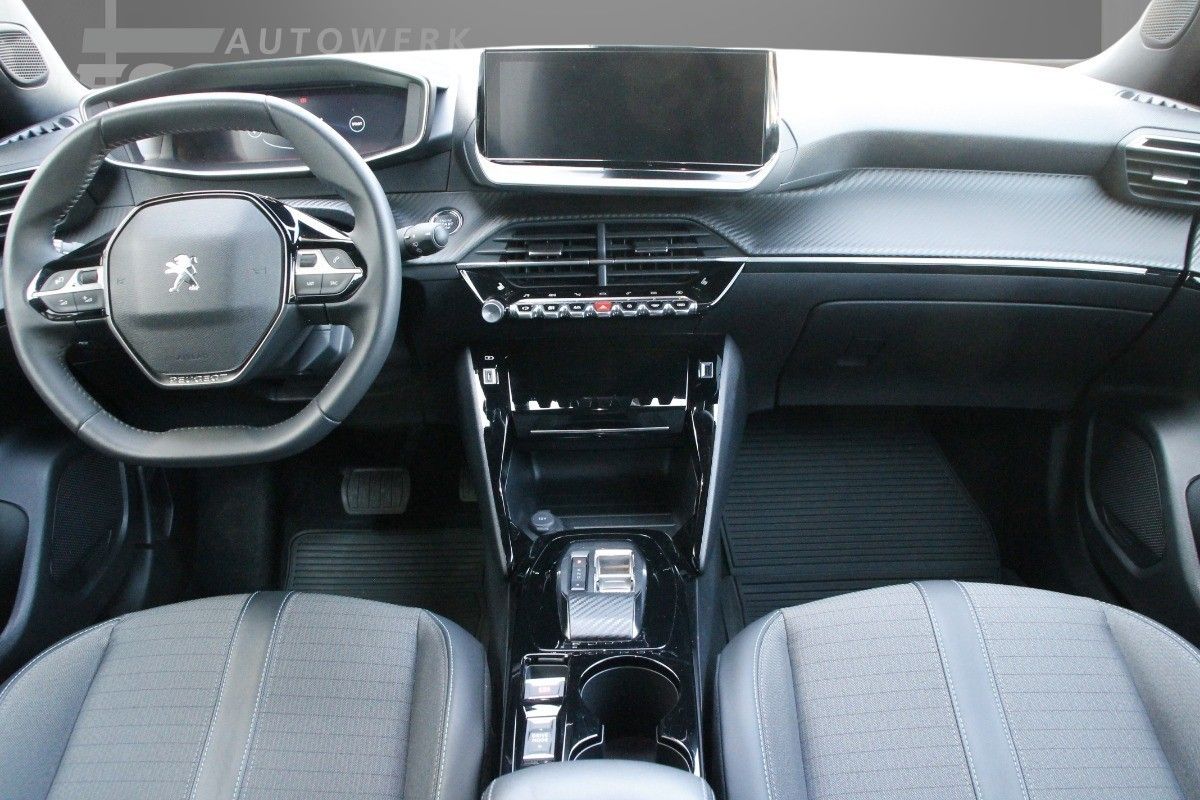 Fahrzeugabbildung Peugeot 2008 E-2008 Allure Pack Elektro / Navi