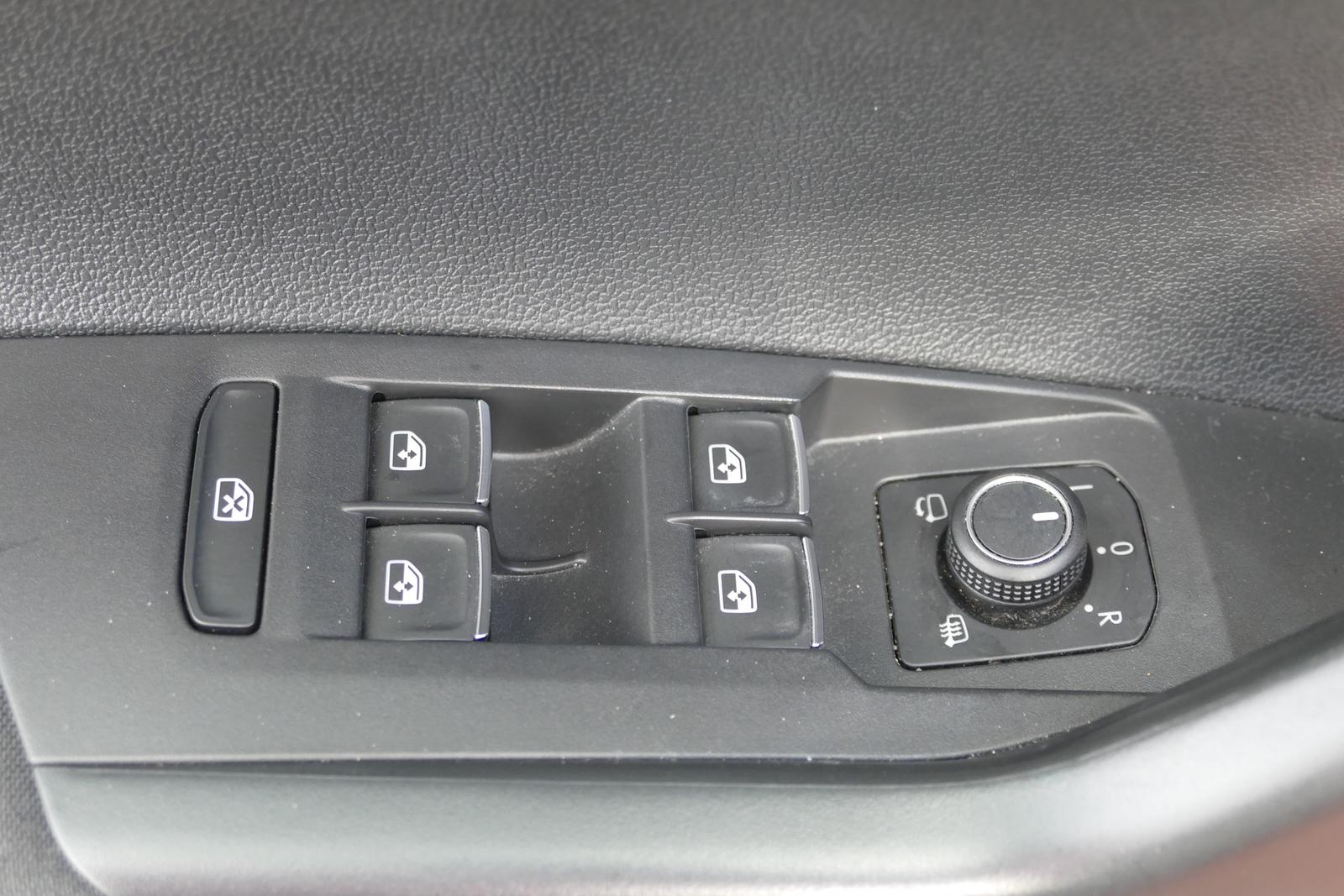 Volkswagen Polo 1.0 Active DSG LED ACC Sitzheizung DAB PDC, миниатюра 21