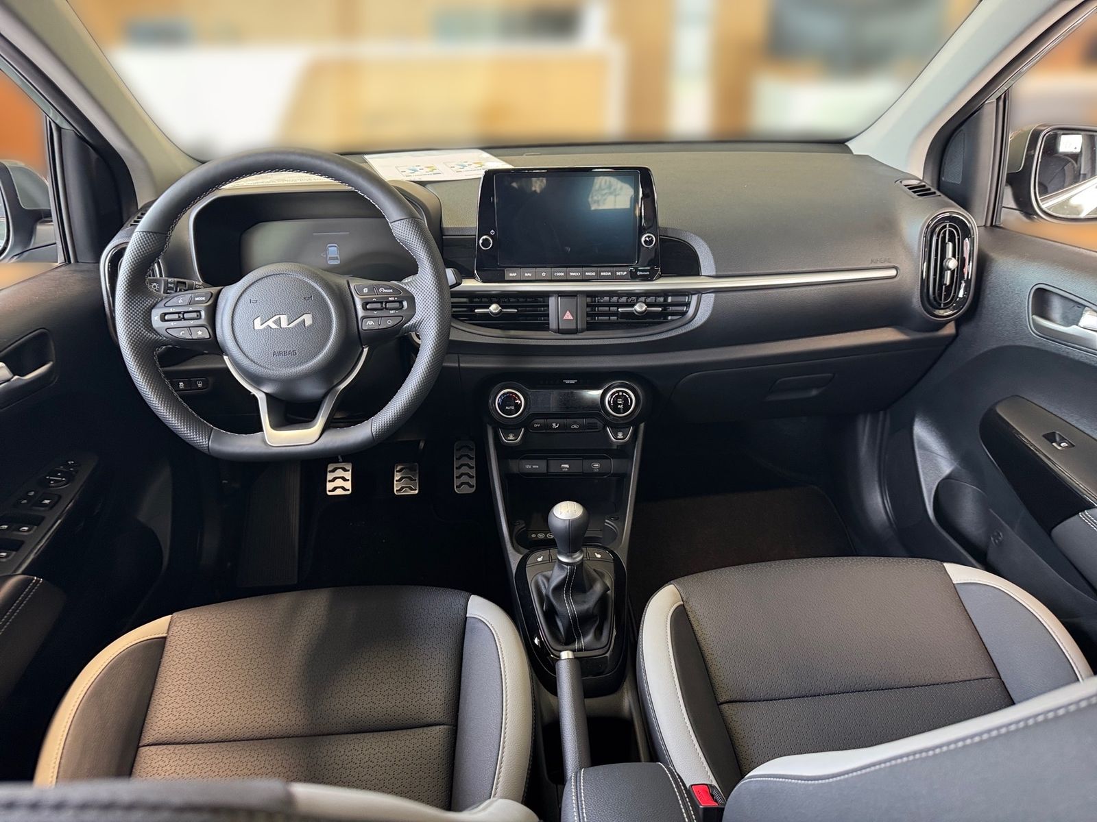 Fahrzeugabbildung Kia PICANTO PE2 1.2 MT GT-LINE LAUNCH