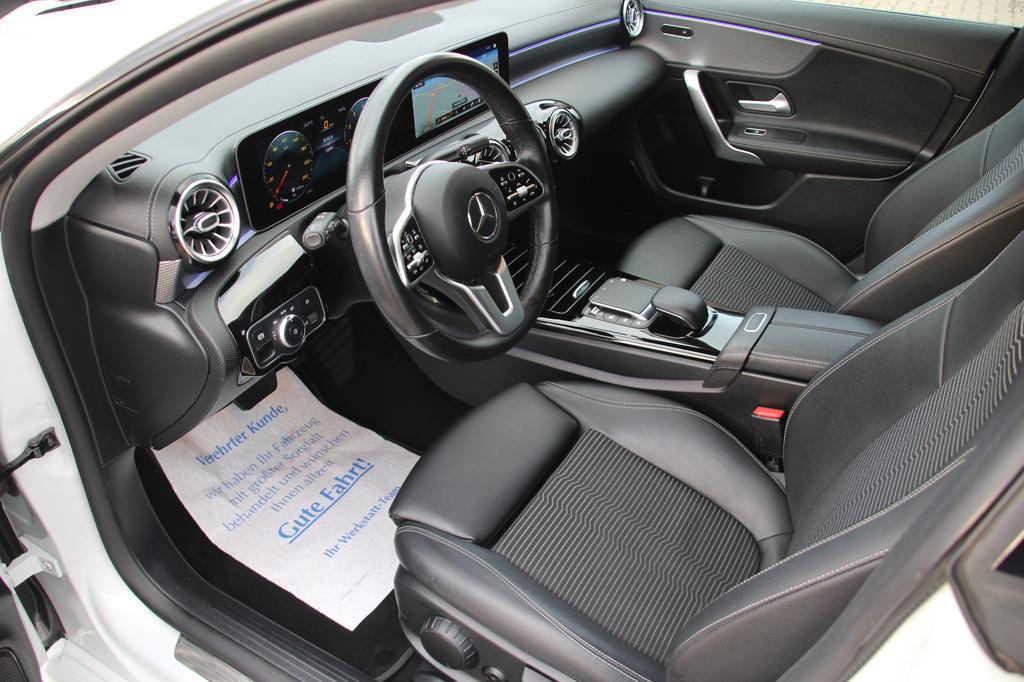 Mercedes-Benz CLA 200 Shooting Brake