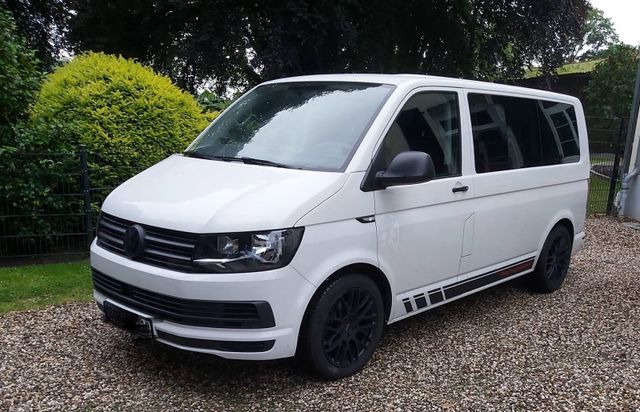 Volkswagen VW T6 Multivan 2.0 TDI DSG Trendline Family