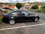 BMW 318i -