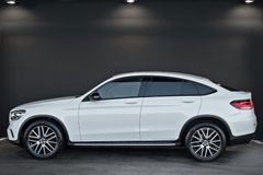 MERCEDES-BENZ GLC 200 4M Coupe*Night*Business*High-End*LED*19"