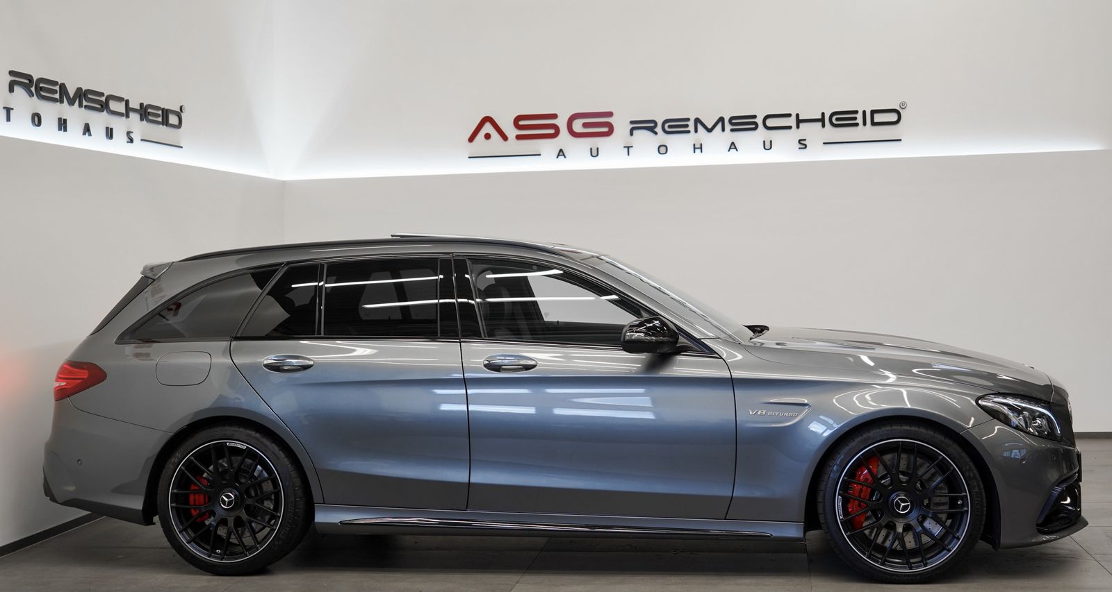 Mercedes Benz C 63 Amg