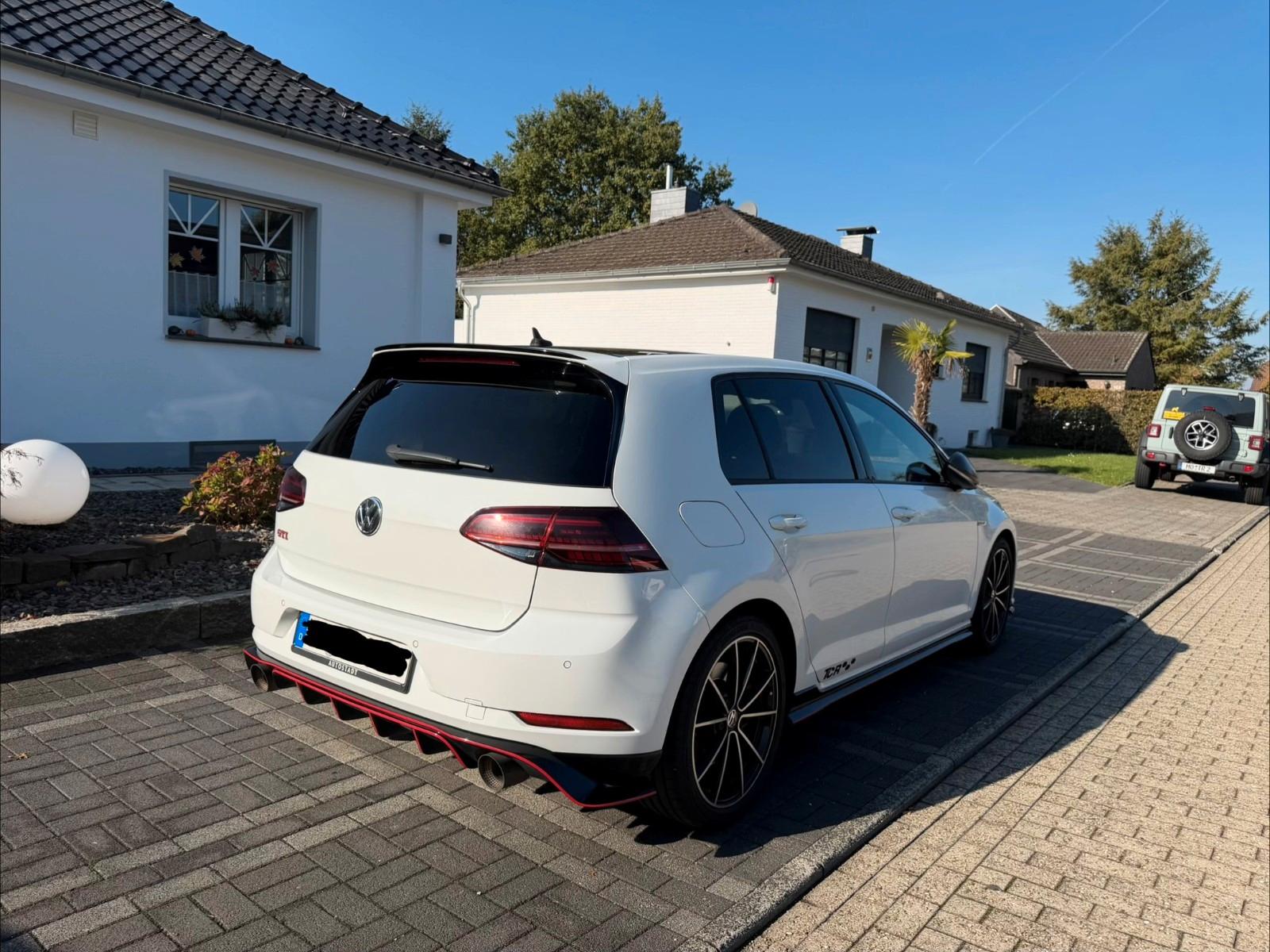 Volkswagen Golf VII GTI TCR Garantie, Akrapovic, ACC, Navi