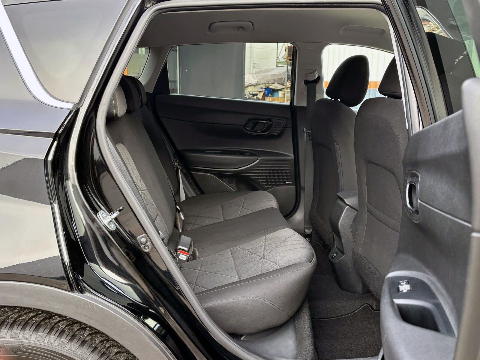 Fahrzeugabbildung Hyundai Bayon Prime 1.0TGDI Aut. 2WD LED ACC KAM SHZ NAV