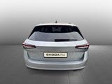 Skoda Superb Combi Selection 2.0TDI DSG Navi LED HuD A - Skoda Superb mit Diesel-Antrieb: Allradantrieb