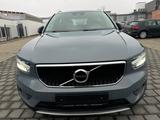Volvo XC 40 Momentum 2WD DIGITAL*NAVI*LEDER*MTL*PDC* - Volvo XC40 in Stuttgart
