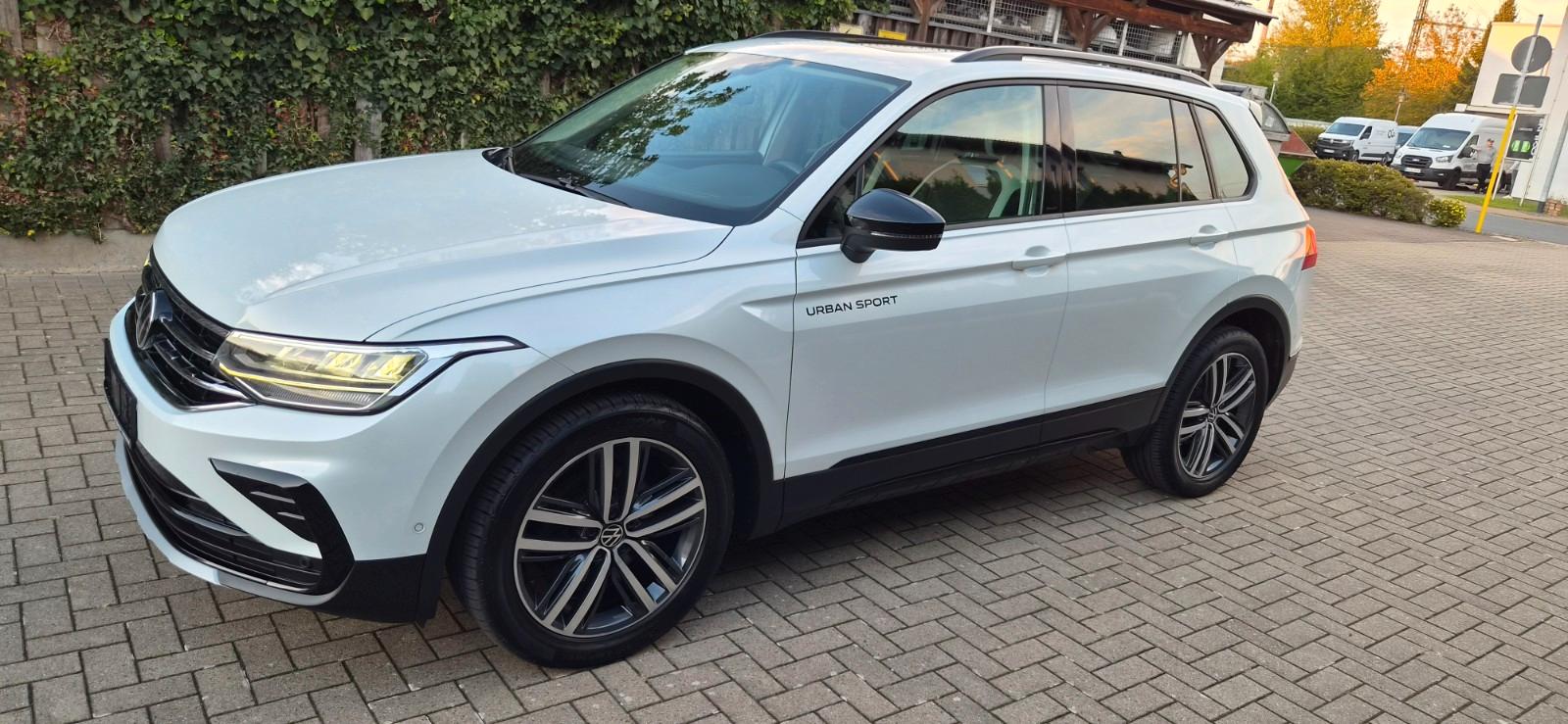 Volkswagen Tiguan Urban Sport 1 Hand 6-Gang 110KW AHK