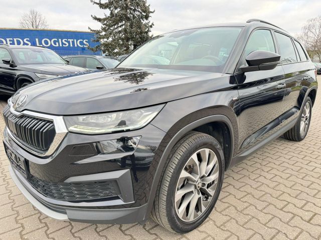 Skoda Kodiaq 2.0 TDI Clever Matrix Navi AHK PDC Alu