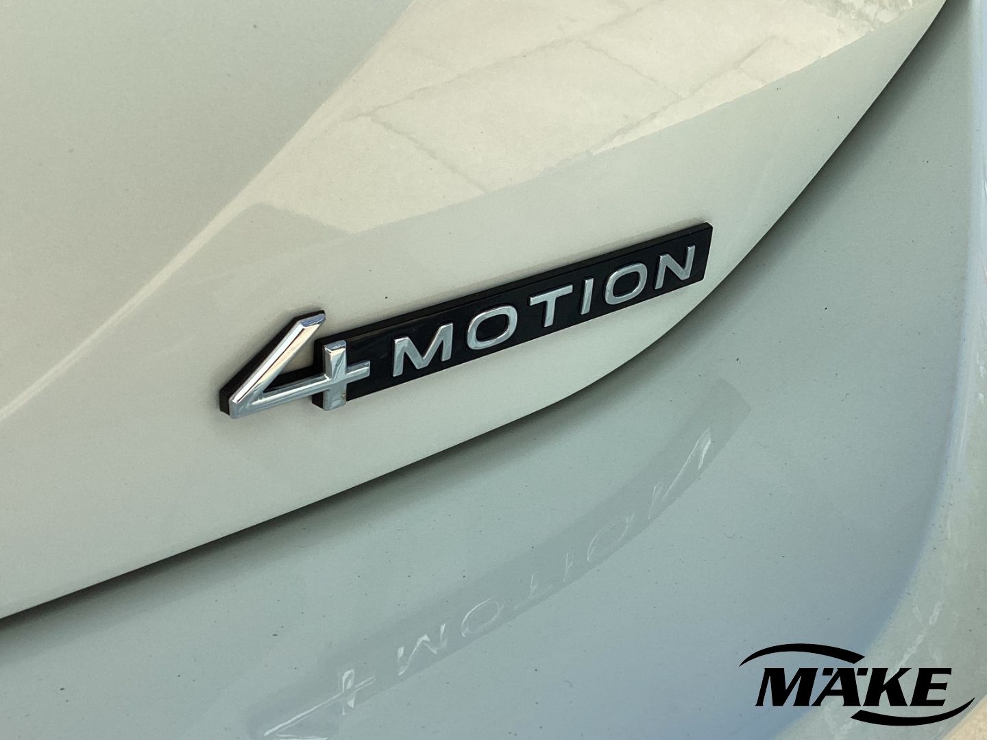 Passat Elegance 2.0 TDI DSG 4motion AHK STDHZG R