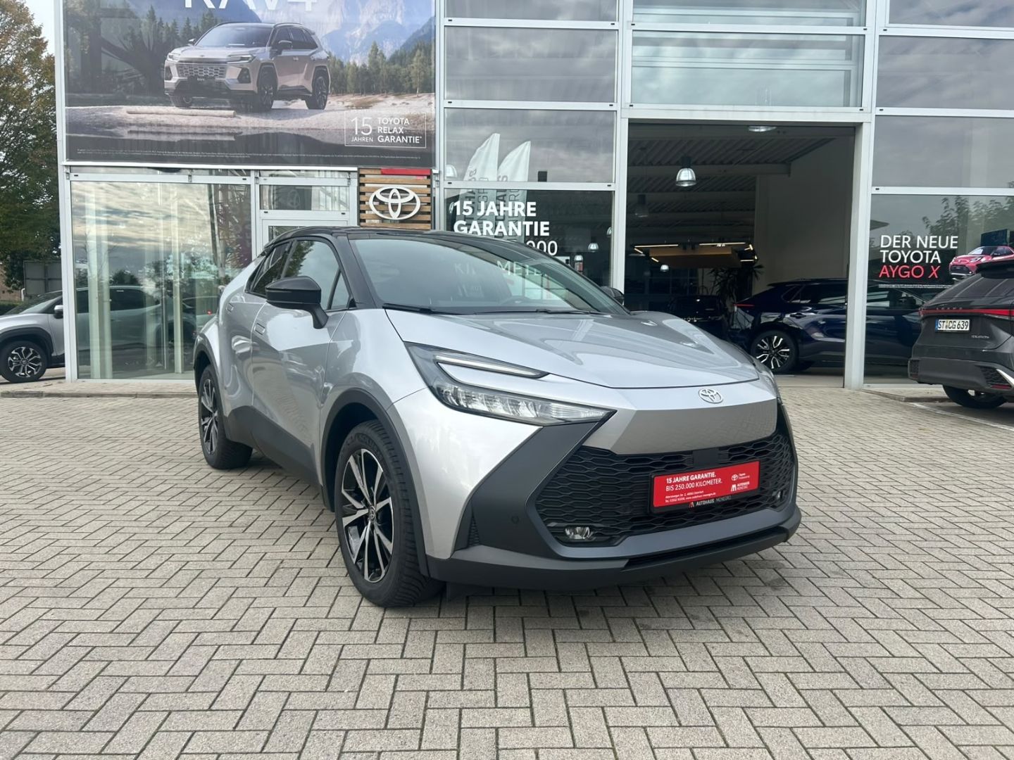 Toyota C-HR Plug-In Hybrid Teamplayer Navi LED ACC APC
