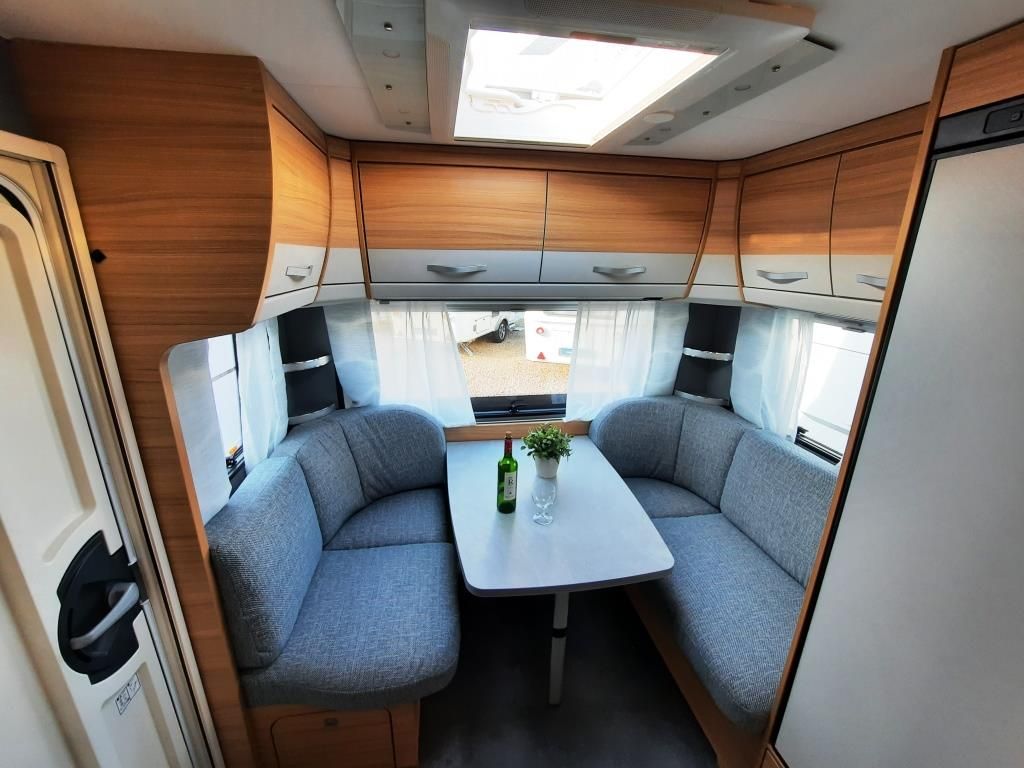 Fahrzeugabbildung Dethleffs Camper 460 EL Verfüg./Sparen Sie 2.900,- €