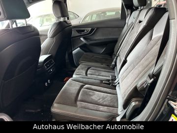 Audi Q7 - 11