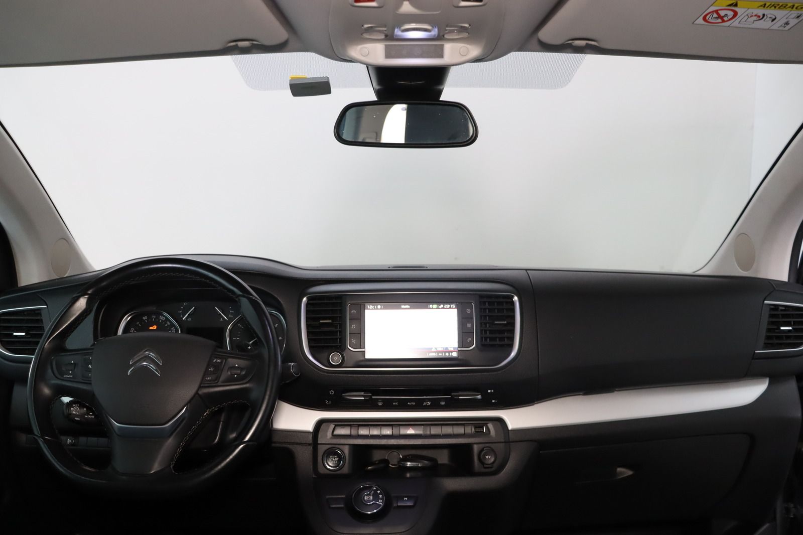 Fahrzeugabbildung Citroën Spacetourer Bus Lounge XL * LED * Navi