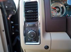 Fahrzeugabbildung Dodge RAM 5.7 Longhorn 4x4 Navi Kam Leder TRAUM!!!