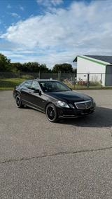 Mercedes-Benz Mercedes Benz E200 W212 BlueEfficieny/ Ele... - Mercedes-Benz E 200: Unfallwagen