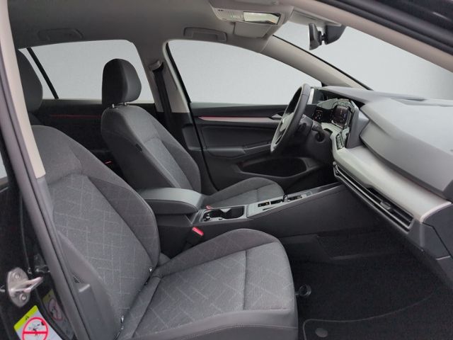 Golf VIII 2.0 TDI DSG LED+NAVI+KAMERA+ACC+SITZH+