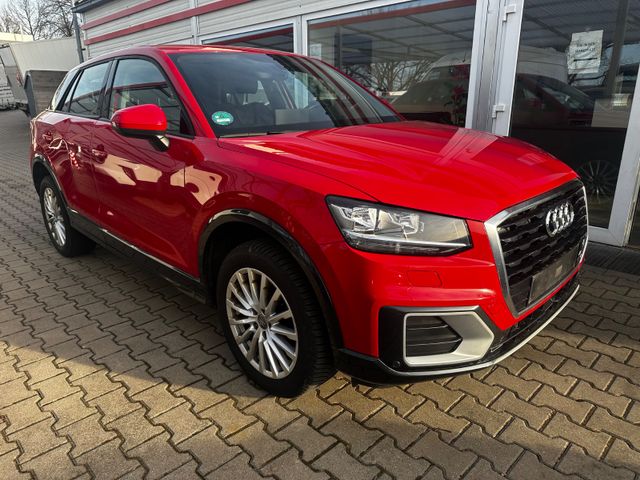 Audi Q2 30 TDI design*Leder*Navi*Kamera*