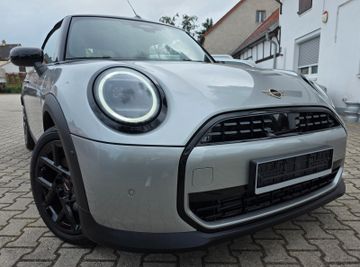 MINI Cooper Cabrio - 1