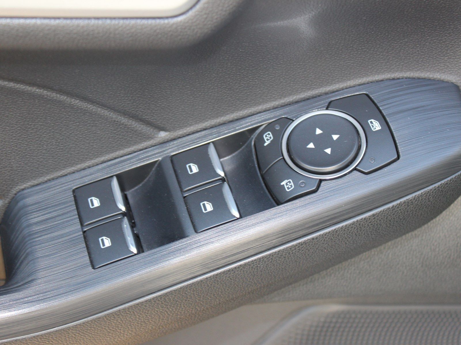 Fahrzeugabbildung Ford Kuga Plug-In Hybrid Cool & Connect