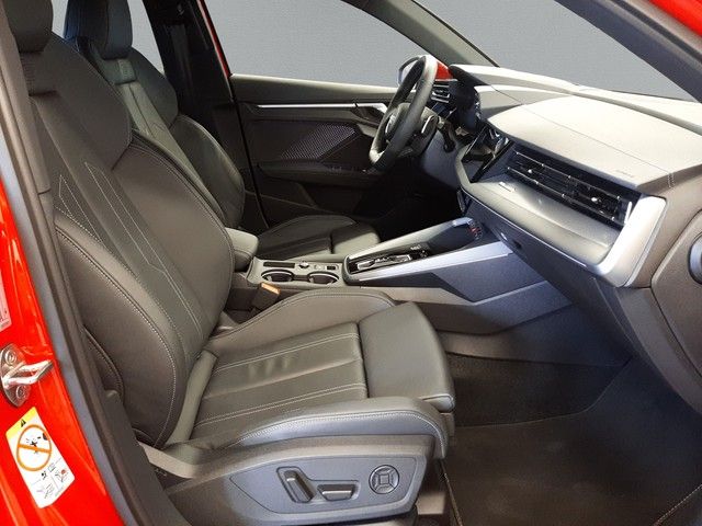 Fahrzeugabbildung Audi A3 Limousine 35TFSI Leder SONOS Pano Matrix 18"