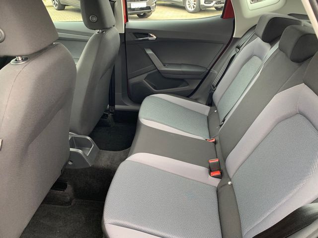 Fahrzeugabbildung Seat Arona 1,6 TDI DSG+Style+Allwetter+Bluetooth+PDC