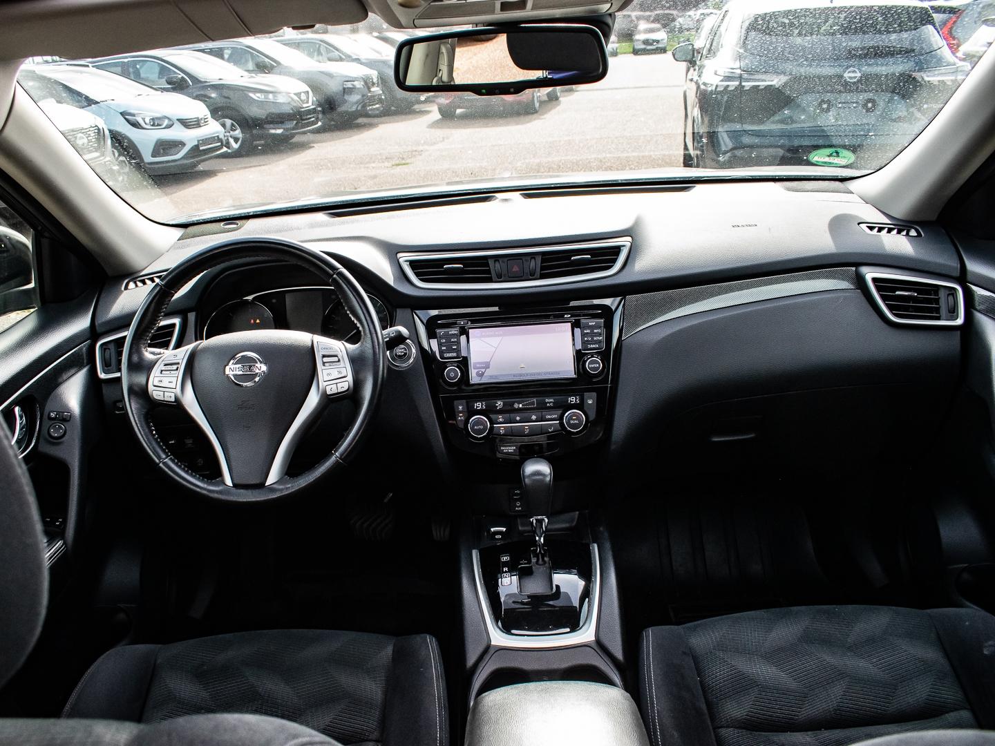 Nissan X-Trail N-Vision 4x4 Panorama Navi 360 Kamera Me