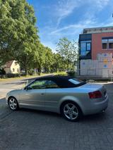 Audi A4 Cabriolet  Perfekt für den Sommer  - Audi Cabriolet Gebrauchtwagen in Hamburg
