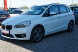 BMW 218 d Active Tourer Sport Line*LED*AHK*NAVI* - BMW 218 Active Tourer in Dresden
