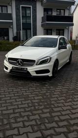 Mercedes-Benz Mercedes A200 AMG Line - Mercedes-Benz A 200 in Bochum