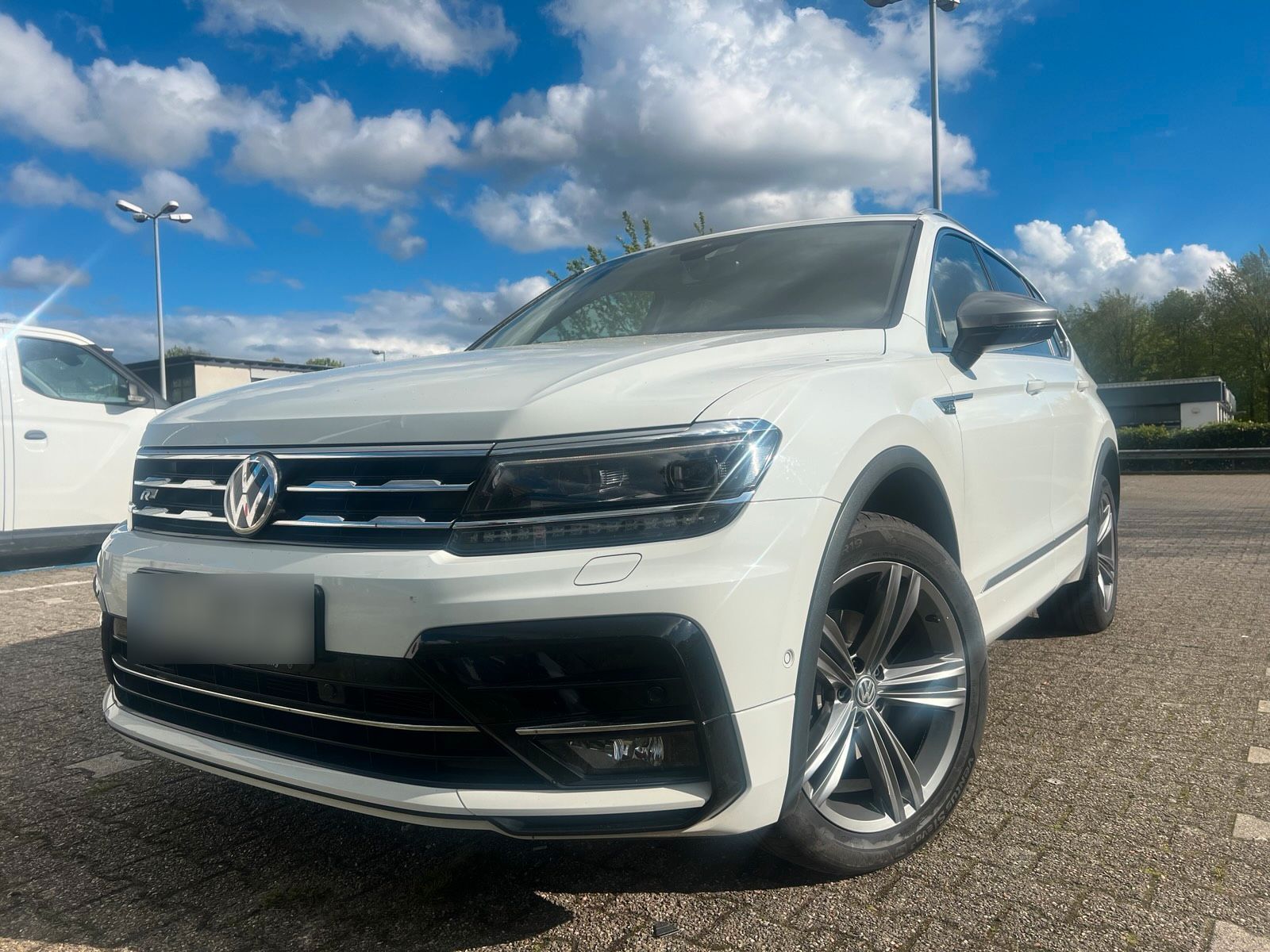 VW Tiguan r line