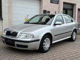 Skoda Octavia 1.4 Classic KLIMA - Skoda Octavia Classic mit Benzin-Antrieb