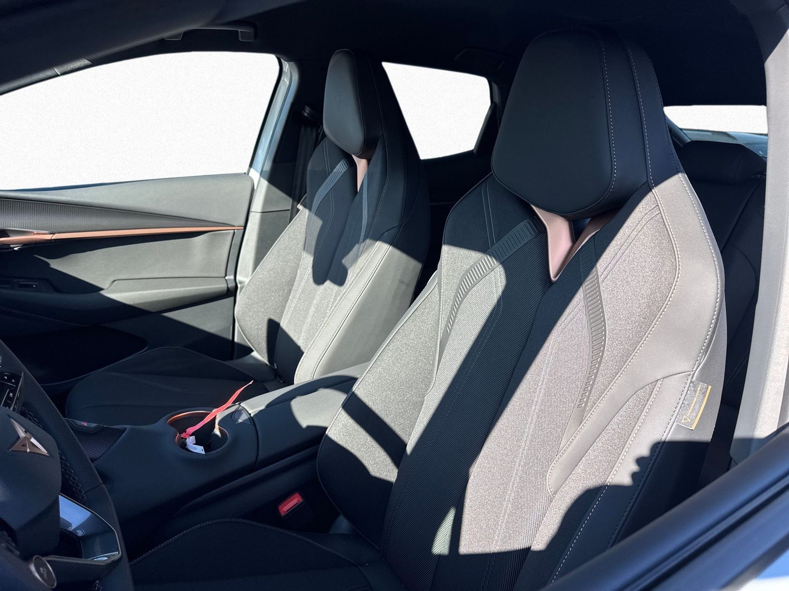 Cupra Tavascan - Bild 10