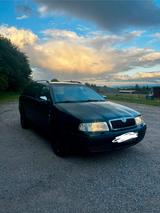 Skoda Octavia 2.0 Allrad 4x4 Auto - Skoda Octavia aus 2001: Kombi