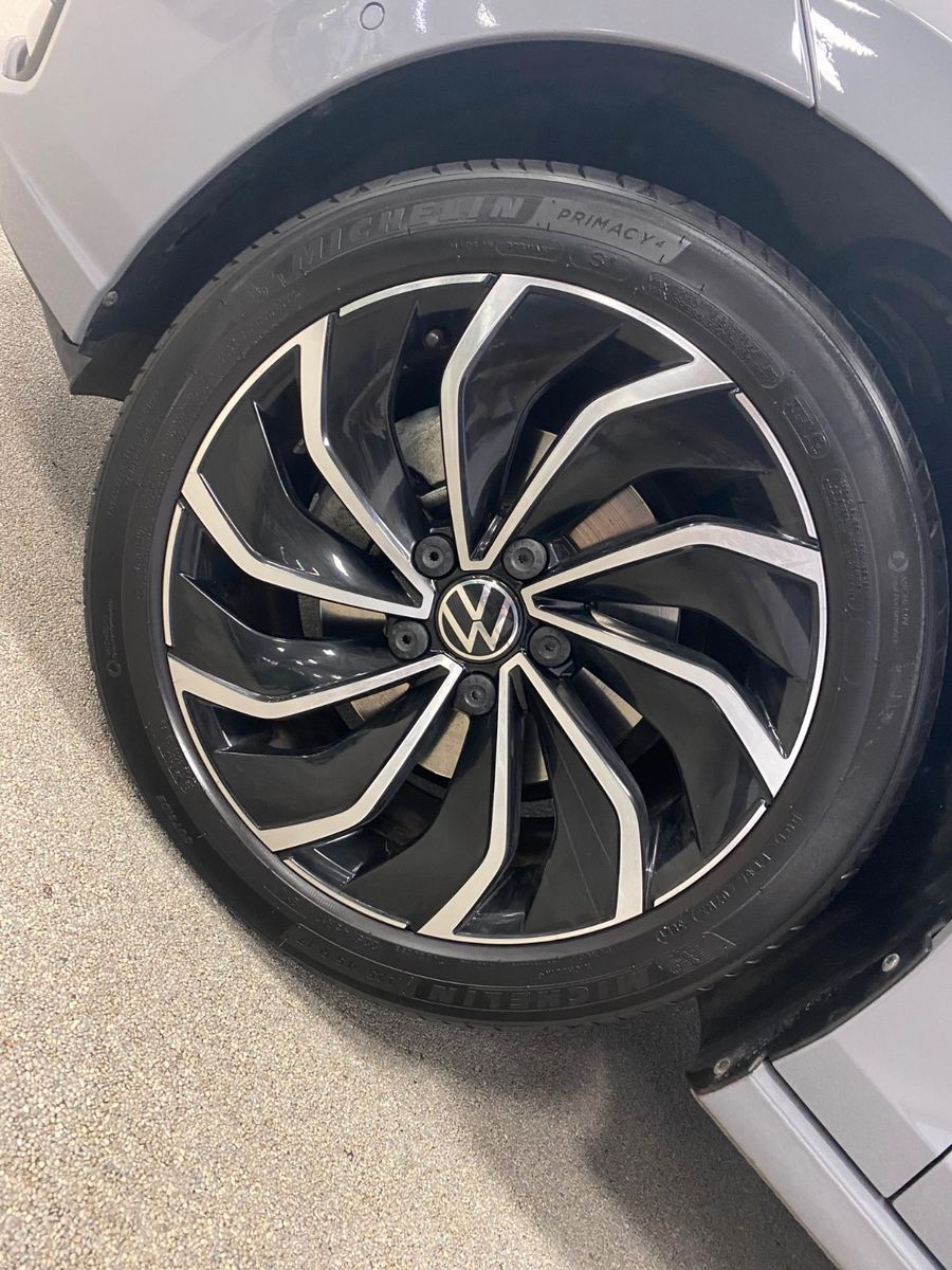 Fahrzeugabbildung Volkswagen Golf 1.5 eTSI OPF 110kW DSG Life+NAVI+KAMERA+ACC