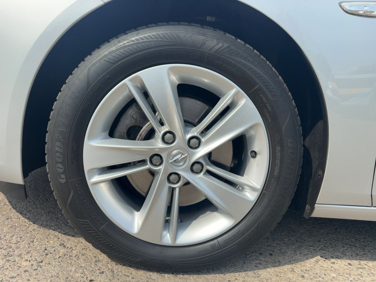 Opel Insignia - Bild 19
