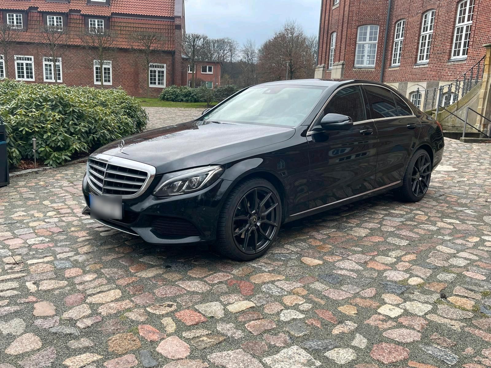 MERCEDES-BENZ C 250