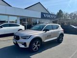 Volvo XC40 B3 Plus Dark Automatik - gebrauchte Volvo XC40 aus dem Jahr 2024