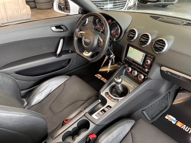Audi TT Roadster 2.0 TFSI *BI-XENON*NAVI*PDC*LEDER*
