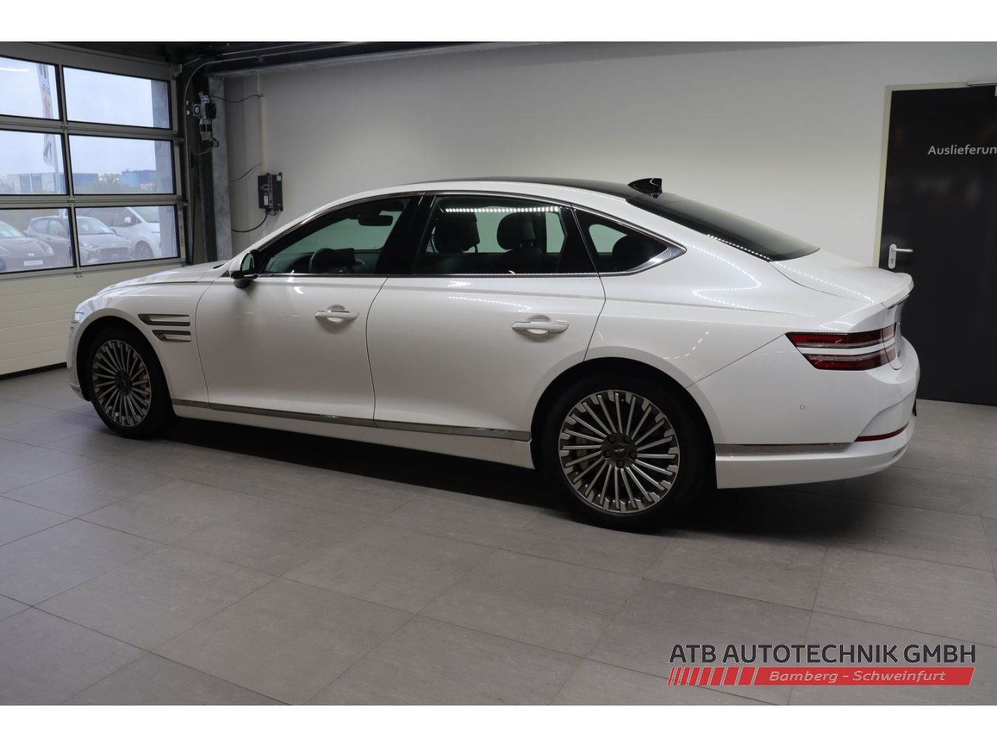 Fahrzeugabbildung Genesis G80 Electrified 4WD Luxury 87,2 kWh 98,1% SOH So