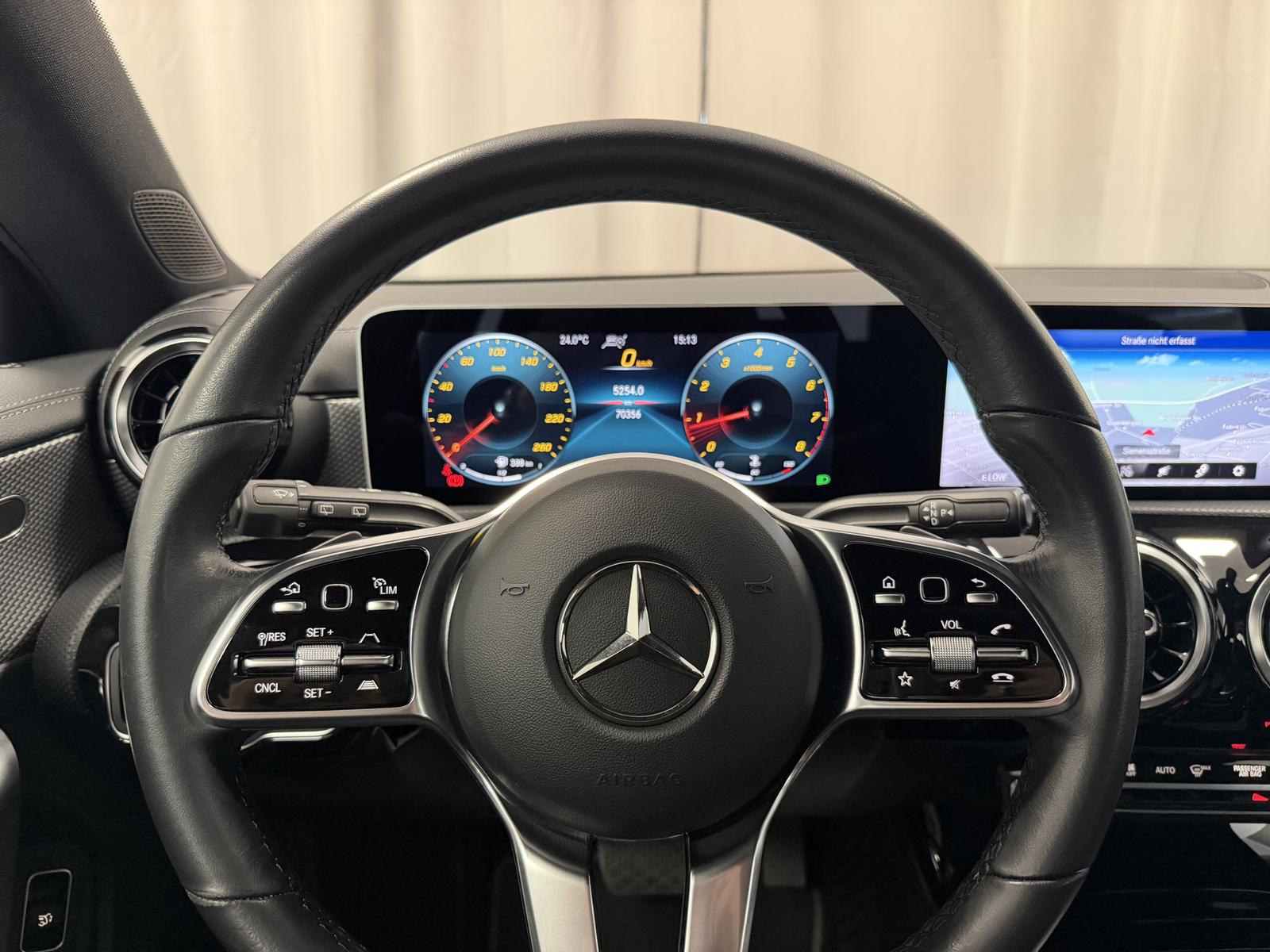 Mercedes-Benz CLA Aut. Standheiz. Distr.+, миниатюра 14