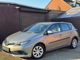 Toyota Auris 1.33 Cool KLIMAAUTOMATIK MFL 6-GANG - Toyota Gebrauchtwagen in Duisburg
