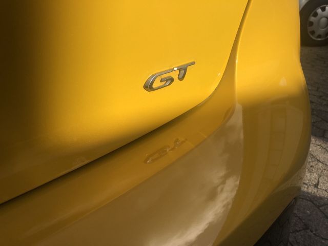 Peugeot 208 Elektromotor 136 GT Pack