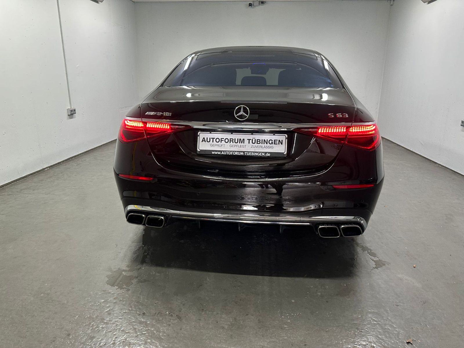 Fahrzeugabbildung Mercedes-Benz S 63 E Performance L *KERAMIK BREMSE*CARBON*TV*