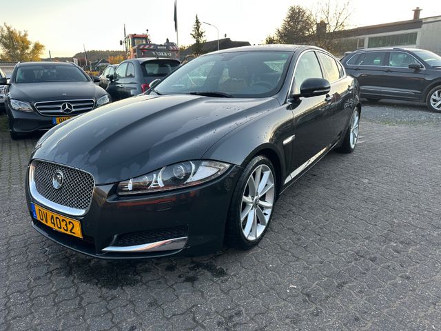 Jaguar XF 5.0 V8 Voll Ausstattung