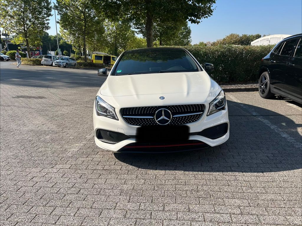 Image of Mercedes-Benz CLA 250